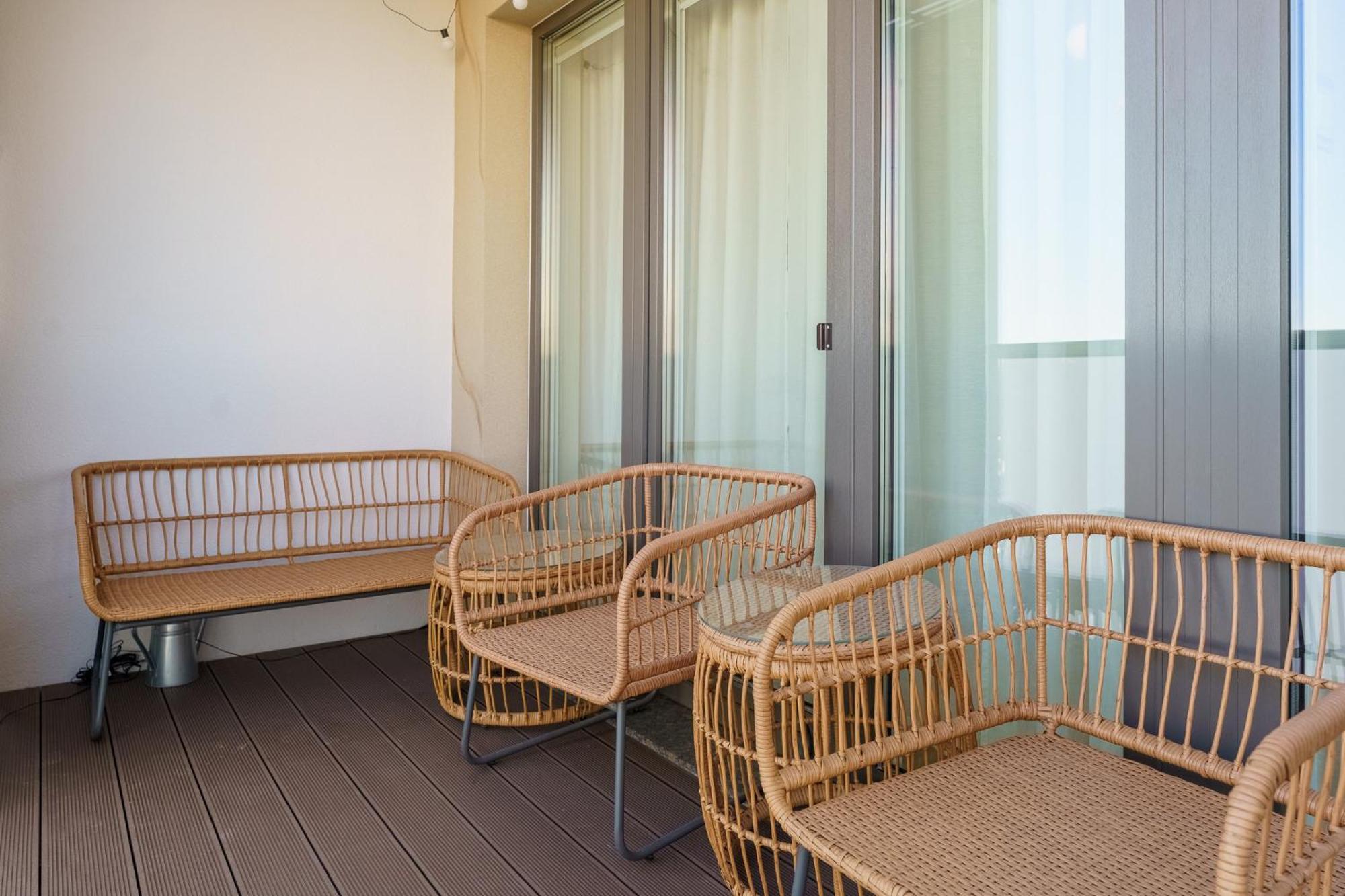 Faro Kasprowicza 20 Basen W Cenie Schwimmbad Im Preis Apartment