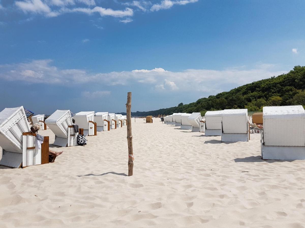Faro Kasprowicza 20 Basen W Cenie Schwimmbad Im Preis Kolobrzeg