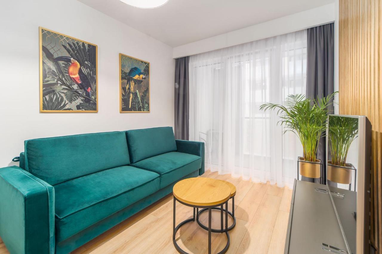 Faro Kasprowicza 20 Basen W Cenie Schwimmbad Im Preis *